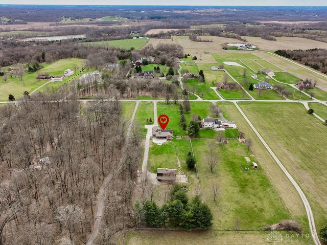 7400 Cook Jones Road, Waynesville, OH 45068