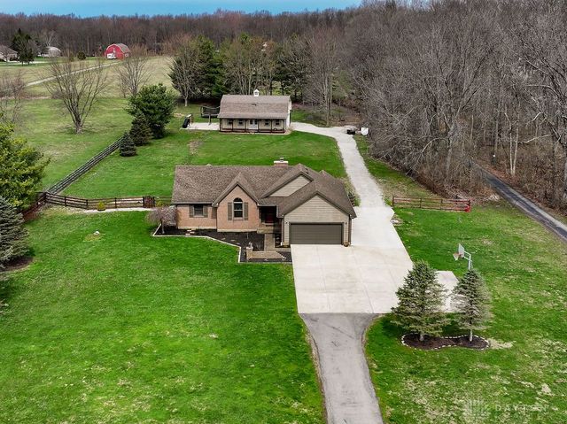 7400 Cook Jones Road, Waynesville, OH 45068