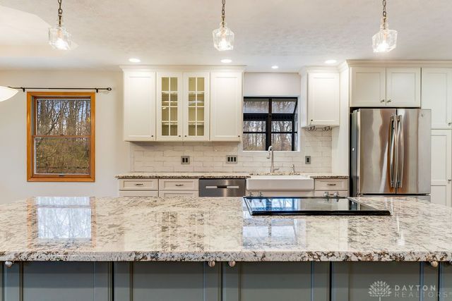 7400 Cook Jones Road, Waynesville, OH 45068