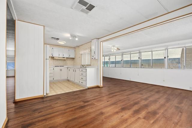 1506 Oak Drive 93, Vista, CA 92084