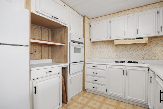 1506 Oak Drive 93, Vista, CA 92084