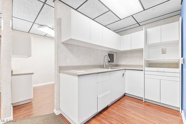 11221 Pearl Road 8, Strongsville, OH 44136