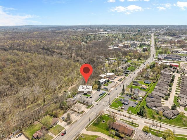 11221 Pearl Road 8, Strongsville, OH 44136