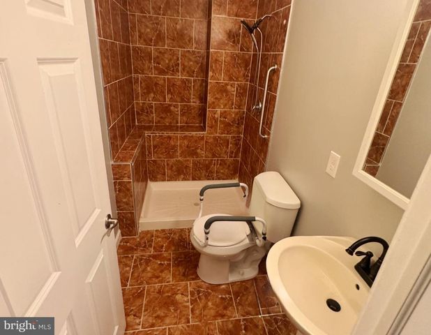 1529 EDMONDSON AVE, Baltimore, MD 21223