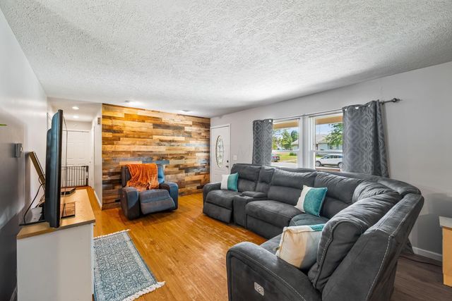 1406 Plantation Drive, Marion, OH 43302