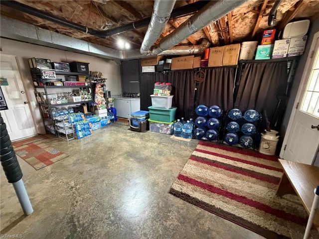 130 Winchester Drive, King, NC 27021