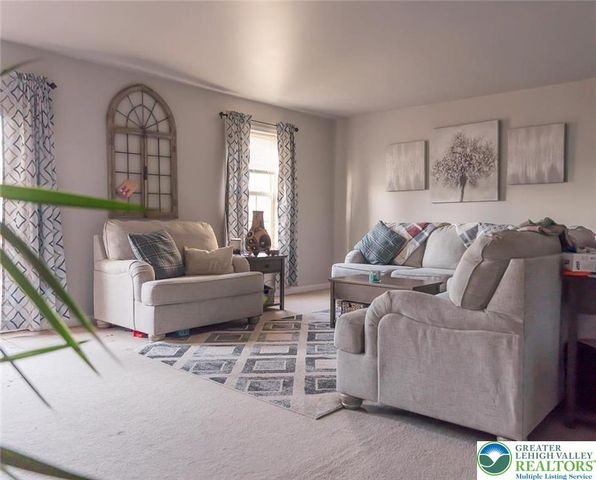 335 Moty Drive, Alburtis Boro, PA 18011