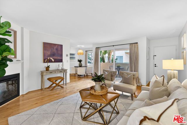 914 Lincoln Boulevard 207, Santa Monica, CA 90403