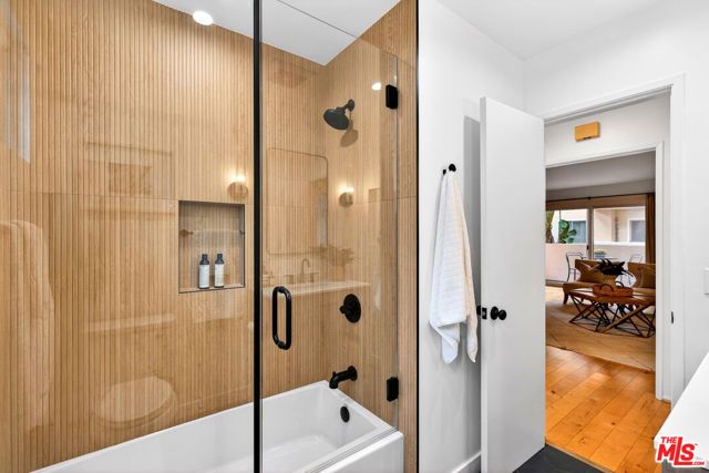 914 Lincoln Boulevard 207, Santa Monica, CA 90403