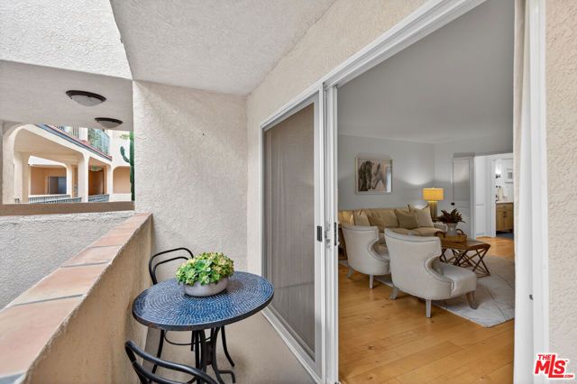 914 Lincoln Boulevard 207, Santa Monica, CA 90403