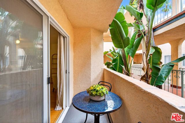 914 Lincoln Boulevard 207, Santa Monica, CA 90403