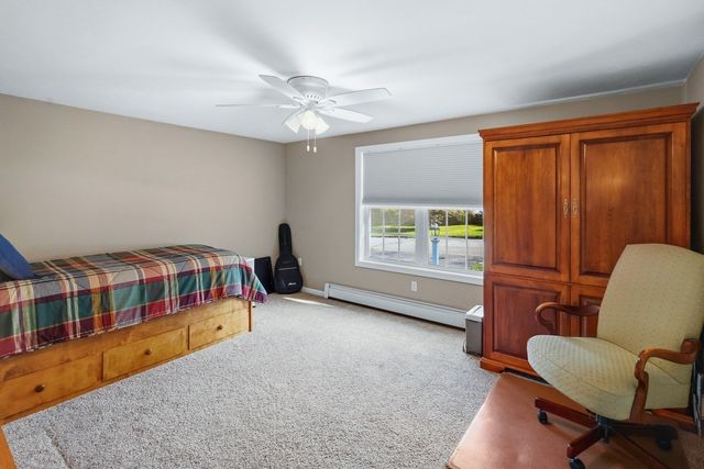 14 Oak Cir, Holden, MA 01520