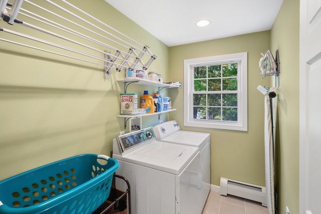 14 Oak Cir, Holden, MA 01520