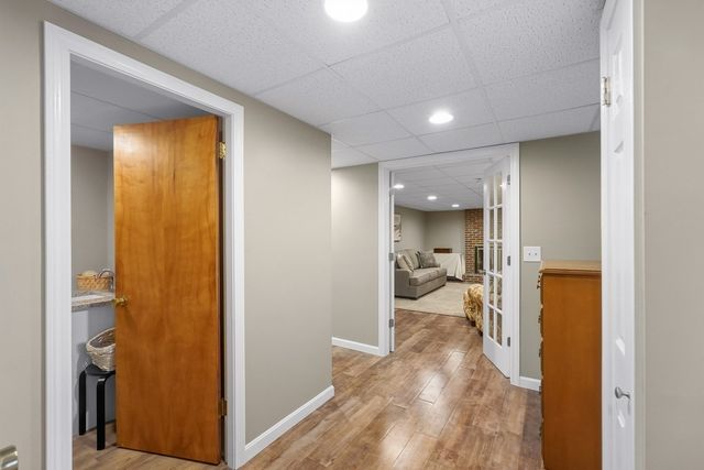 14 Oak Cir, Holden, MA 01520