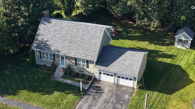 14 Oak Cir, Holden, MA 01520