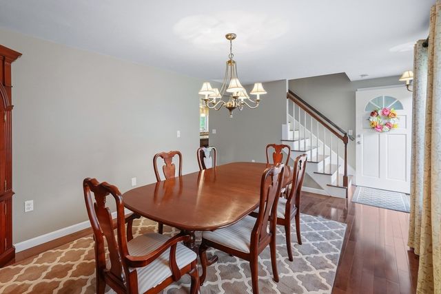 14 Oak Cir, Holden, MA 01520