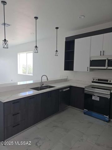 1218 Circulo Yerba Buena, Rio Rico, AZ 85648