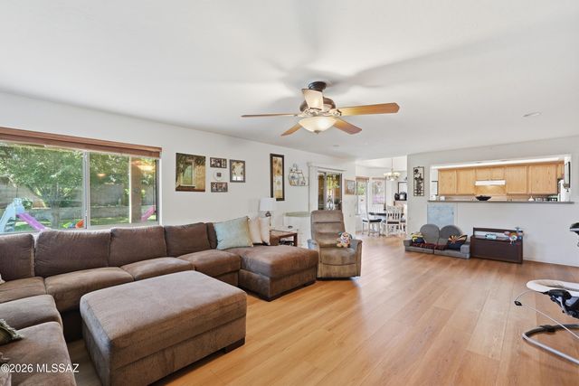 10650 E Bridgeport Street, Tucson, AZ 85747