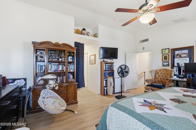 10650 E Bridgeport Street, Tucson, AZ 85747