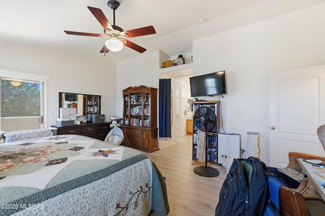 10650 E Bridgeport Street, Tucson, AZ 85747