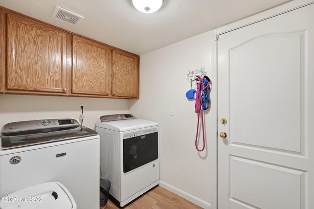 10650 E Bridgeport Street, Tucson, AZ 85747