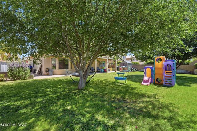 10650 E Bridgeport Street, Tucson, AZ 85747
