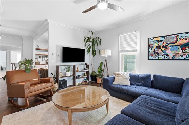 509 Montgall Avenue, Kansas City, MO 64124