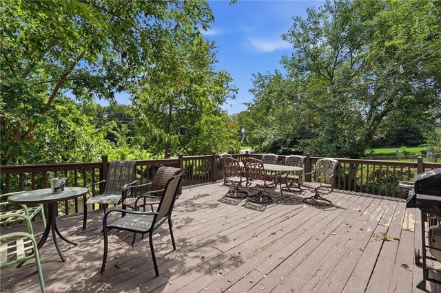 509 Montgall Avenue, Kansas City, MO 64124