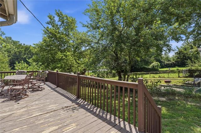 509 Montgall Avenue, Kansas City, MO 64124
