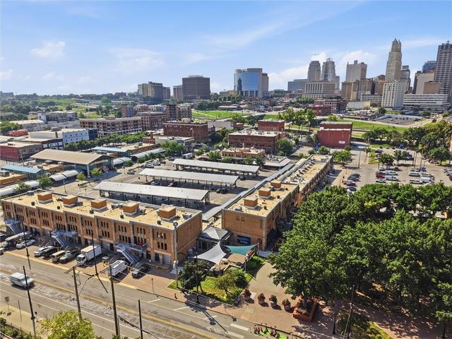 509 Montgall Avenue, Kansas City, MO 64124