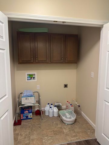 372 Rolling Acres Drive, Monticello, KY 42633