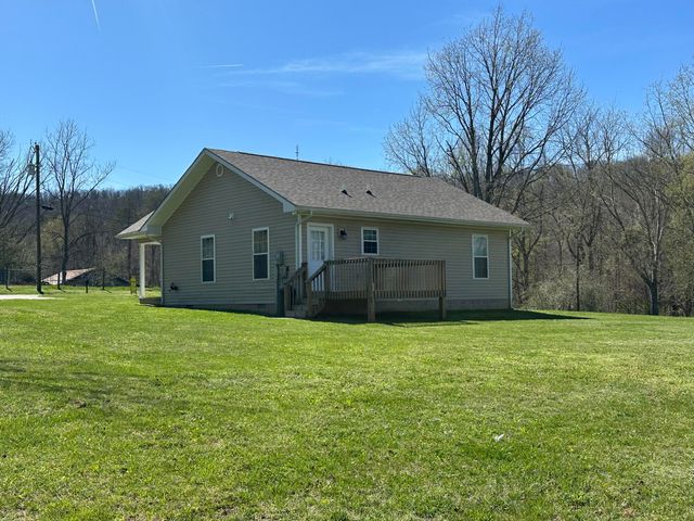 372 Rolling Acres Drive, Monticello, KY 42633