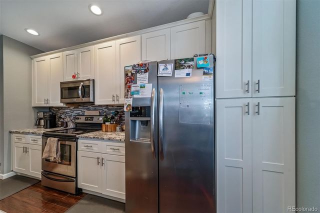 2769 W Greens Court, Littleton, CO 80123