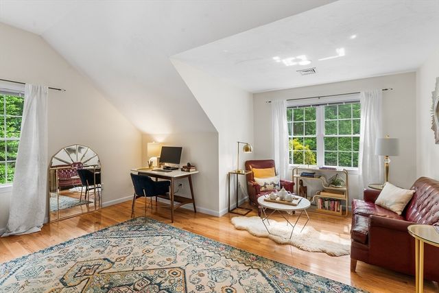 15 Gervais Way, Uxbridge, MA 01569