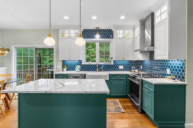 15 Gervais Way, Uxbridge, MA 01569