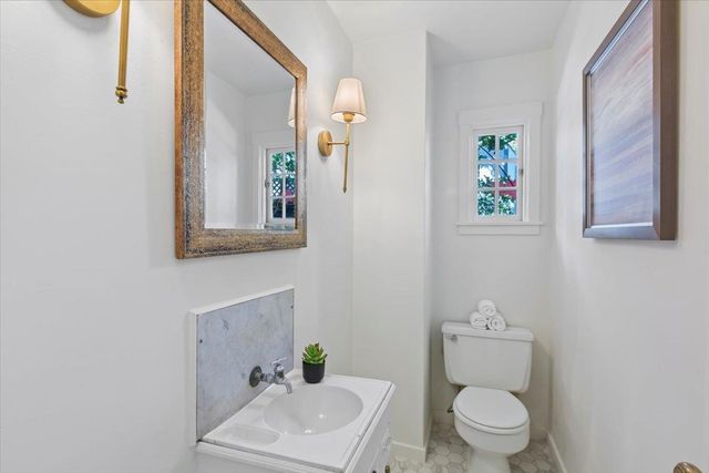 215 Warren Road, San Mateo, CA 94402
