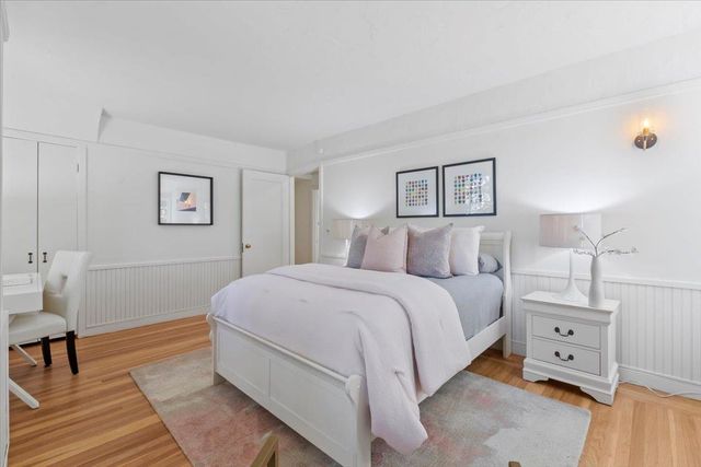 215 Warren Road, San Mateo, CA 94402
