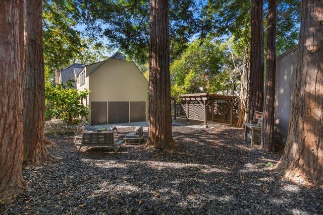 215 Warren Road, San Mateo, CA 94402