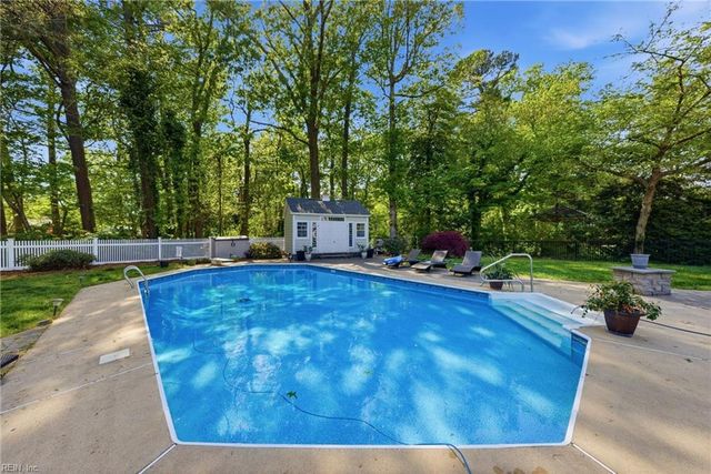 3769 Little Neck PT, Virginia Beach, VA 23452