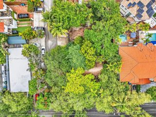 3041 Oak Ave, Miami, FL 33133