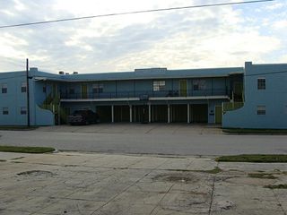 802 Avenue K 3, Galveston, TX 77550
