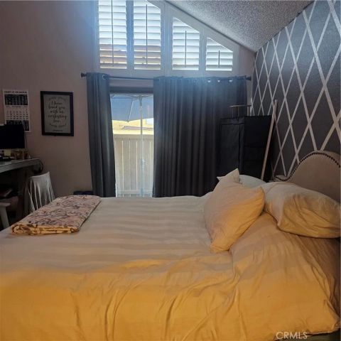 435 W 9th B3, Upland, CA 91786