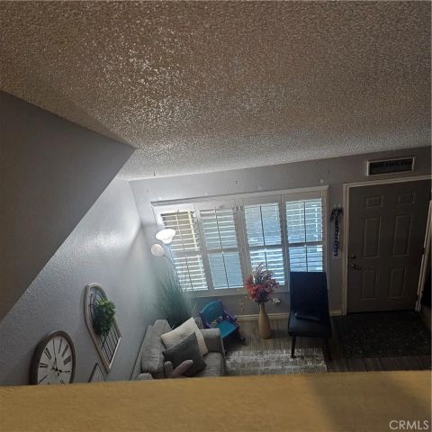 435 W 9th B3, Upland, CA 91786