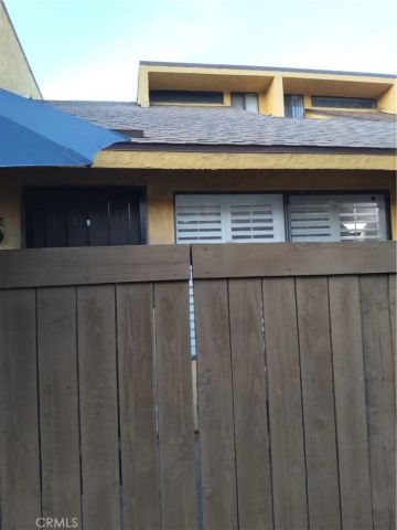 435 W 9th B3, Upland, CA 91786