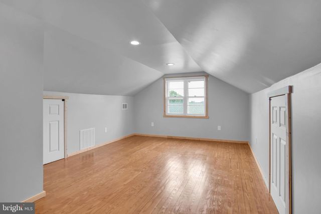 130 W HIGHLAND AVE, Spring Grove, PA 17362