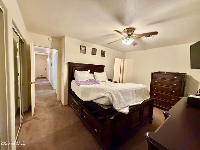 2111 E WILLIAMS Drive, Phoenix, AZ 85024