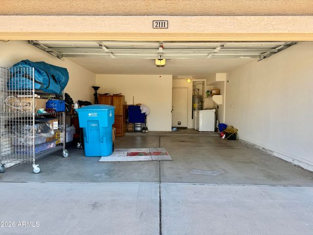 2111 E WILLIAMS Drive, Phoenix, AZ 85024