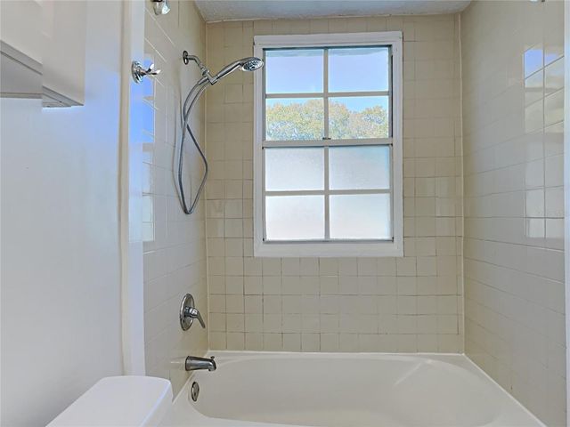 2305 W TEXAS AVENUE 1, Tampa, FL 33629