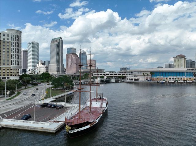 2305 W TEXAS AVENUE 1, Tampa, FL 33629