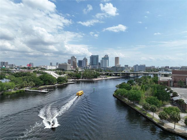 2305 W TEXAS AVENUE 1, Tampa, FL 33629